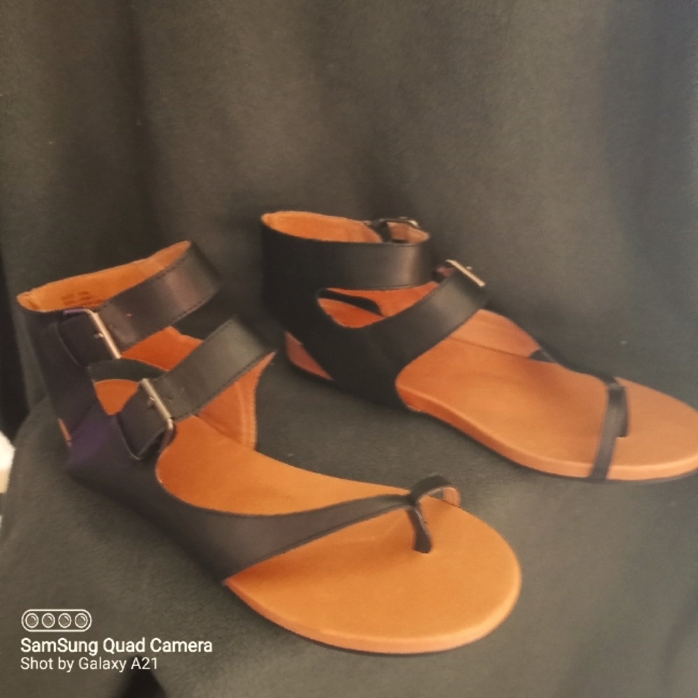 Cute Black Sandals New